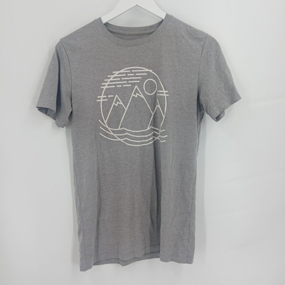 Goodfellow & Co Mens Size Small Grey Mountain Graphic Short Sleeve T-Shirt